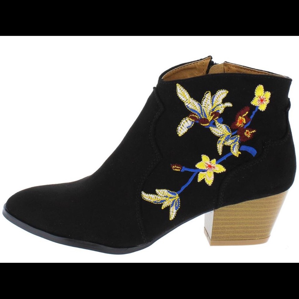 Floral black ankle boots - Picture 2 of 8